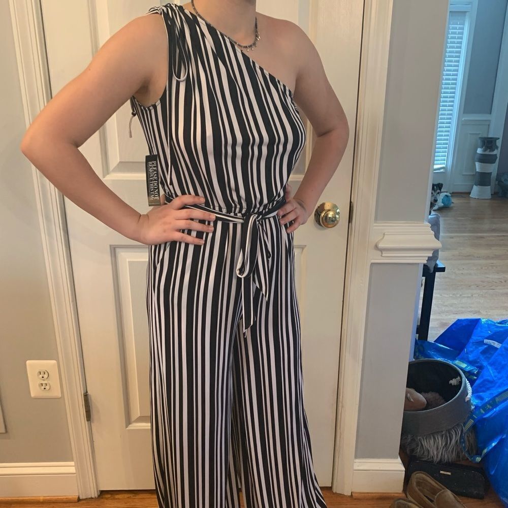 Style & Co One Shoulder Jumpsuit sz S